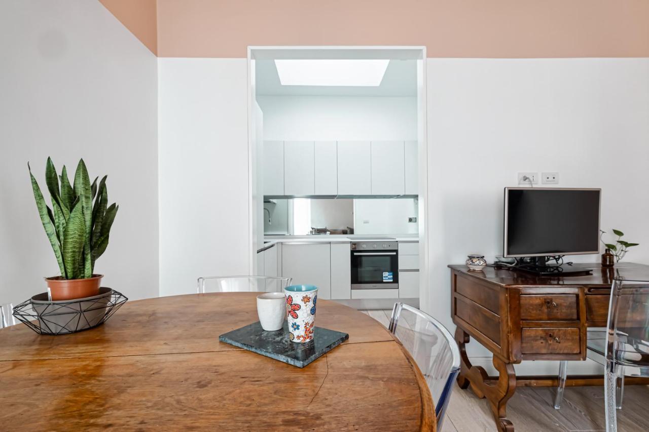 Fontana Di Trevi!! Comfy&Elegant 3Bedroom 2Bath Rome Luaran gambar