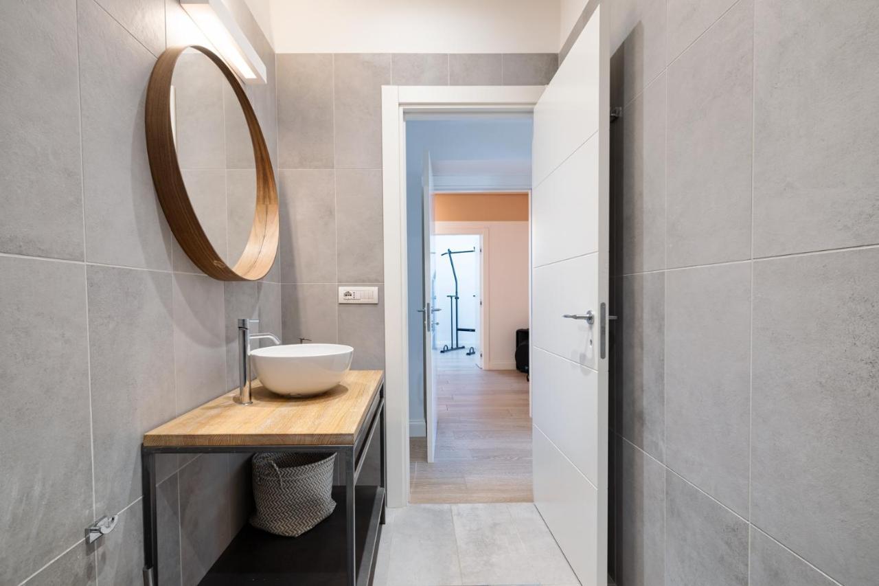 Fontana Di Trevi!! Comfy&Elegant 3Bedroom 2Bath Rome Luaran gambar